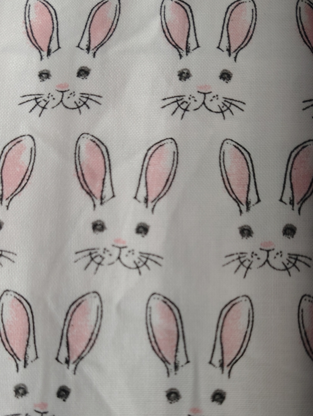Cute Bunny Print Cotton Fabric — Pink & White - 5 Piece Fat Quarter Bundle